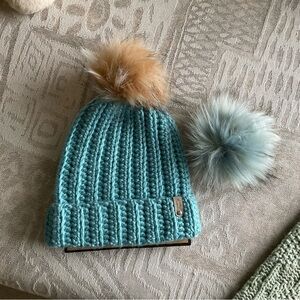 Hand Crocheted Pompom Beanie Winter Hat - Gift Idea ❄️